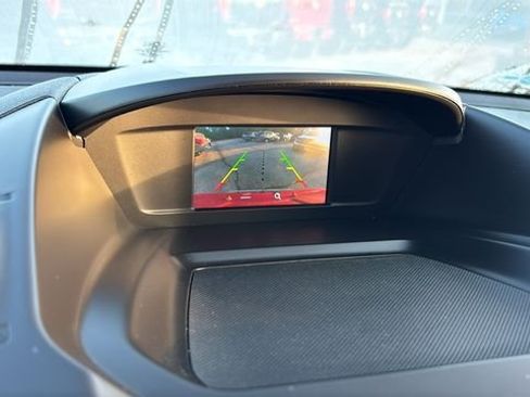 Used 2018 Ford Escape SE FWD image 16