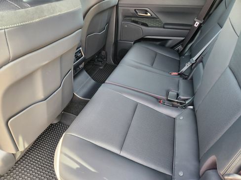 Used 2024 Lexus GX 550 550 Overtrail+ image 40