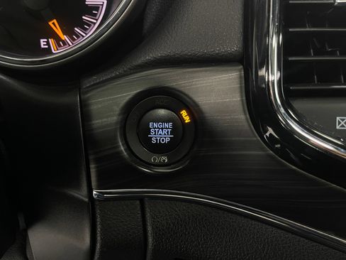 Used 2020 Jeep Grand Cherokee Limited w/ Premium Lighting Group AWD/4WD image 21