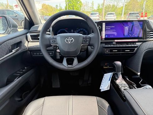 New 2026 Toyota Camry XLE AWD/4WD image 14