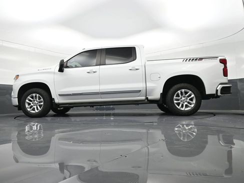 Used 2024 Chevrolet Silverado 1500 RST image 24