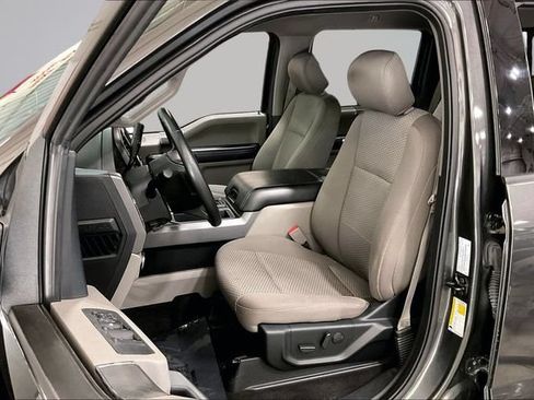 Used 2020 Ford F150 XLT w/ Equipment Group 302A Luxury AWD/4WD image 26