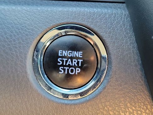 Used 2023 Toyota Camry XSE FWD image 23