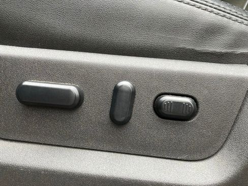 Used 2016 Ford F250 Platinum w/ FX4 Off-Road Package image 11