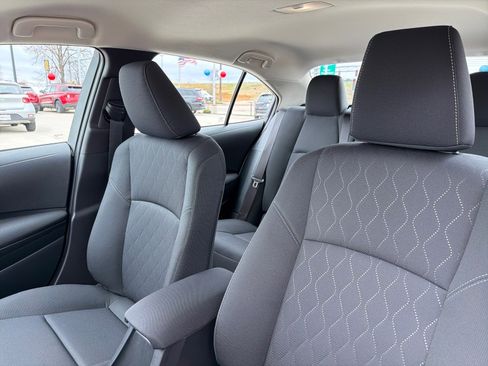 Used 2026 Toyota Corolla LE image 20