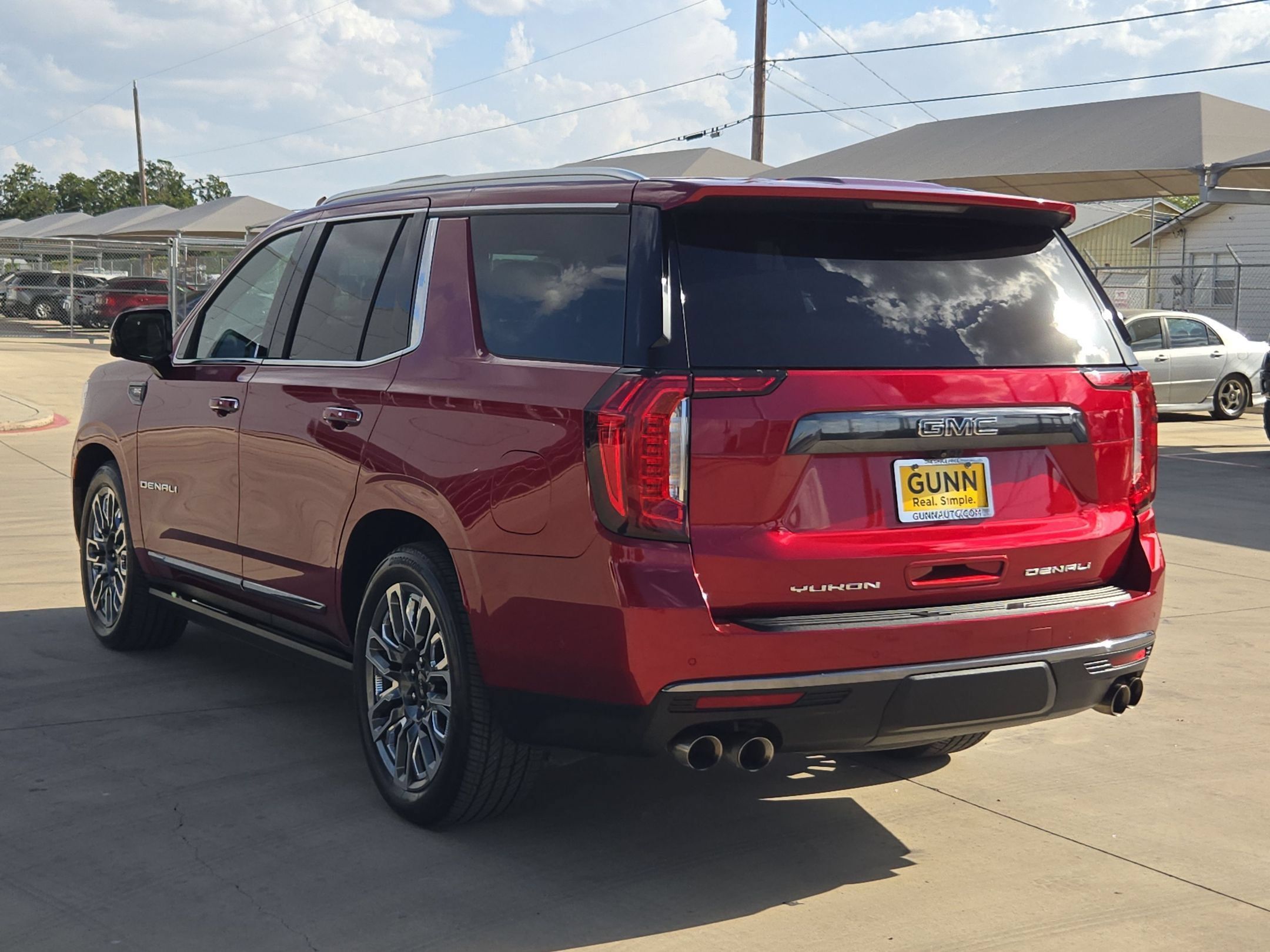 Certified 2023 GMC Yukon Denali Ultimate AWD/4WD image 5