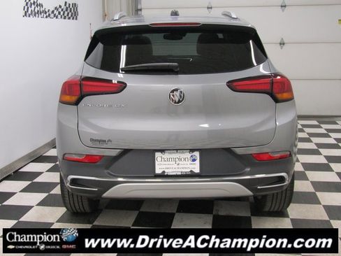 Used 2023 Buick Encore GX Essence w/ Experience Buick Package image 12