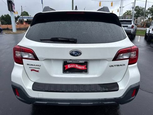 Used 2018 Subaru Outback 2.5i Limited AWD/4WD image 4