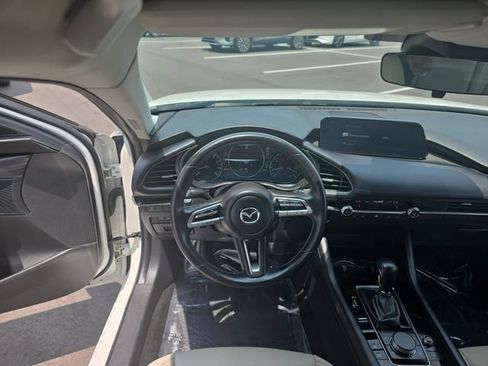 Used 2023 MAZDA MAZDA3 s FWD image 14