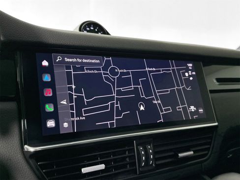 Certified 2023 Porsche Cayenne Coupe image 22