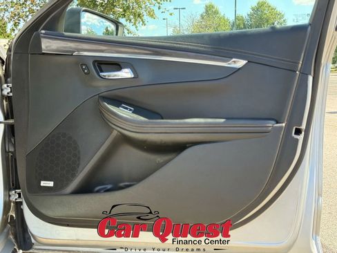 Used 2019 Chevrolet Impala Premier FWD image 19