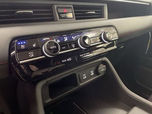 New 2026 Honda Pilot Black Edition image 33