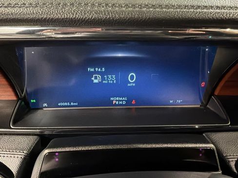 Certified 2022 Lincoln Navigator Reserve AWD/4WD image 24