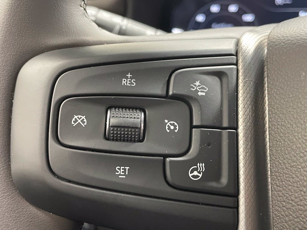 Used 2024 GMC Yukon Denali AWD/4WD image 39