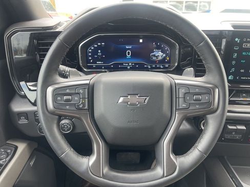 Used 2023 Chevrolet Silverado 1500 ZR2 image 15