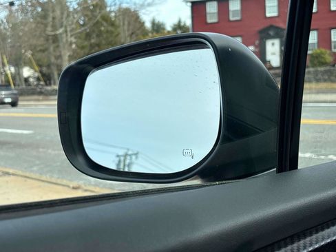 Used 2019 Subaru Crosstrek 2.0i Premium image 27