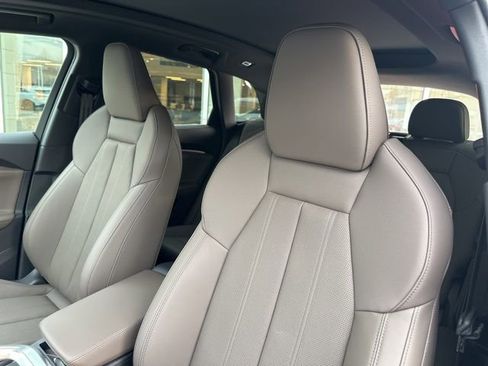 New 2025 Audi Q5 Premium Plus image 11