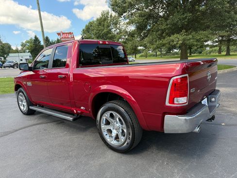 Used 2014 RAM 1500 Laramie w/ Convenience Group AWD/4WD image 7