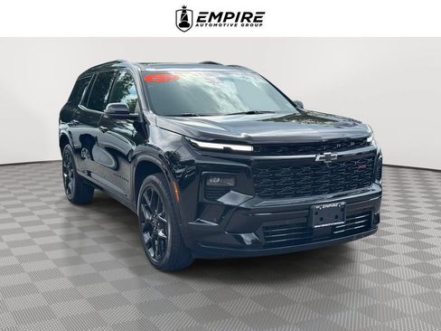 Used 2026 Chevrolet Traverse RS AWD/4WD image 1
