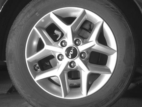 Used 2025 Kia Soul LX w/ LX Technology Package FWD image 15