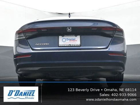 Used 2023 Honda Accord EX image 11