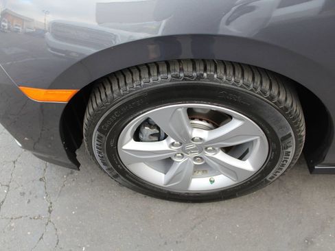 Used 2019 Honda Odyssey EX image 11