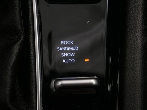 Certified 2024 Jeep Compass Trailhawk image 38