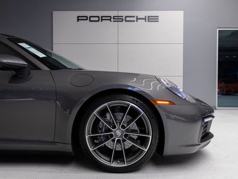Certified 2024 Porsche 911 Carrera image 11