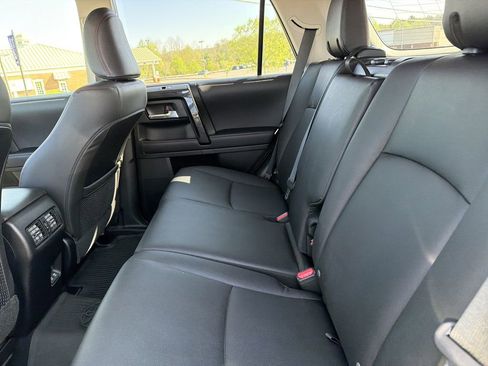 Used 2020 Toyota 4Runner TRD Off-Road Premium w/ Moonroof Package image 13