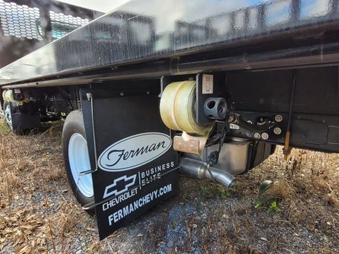 New 2024 Chevrolet Low Cab Forward image 7