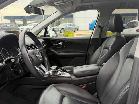 Used 2019 Audi Q7 3.0T Premium AWD/4WD image 10