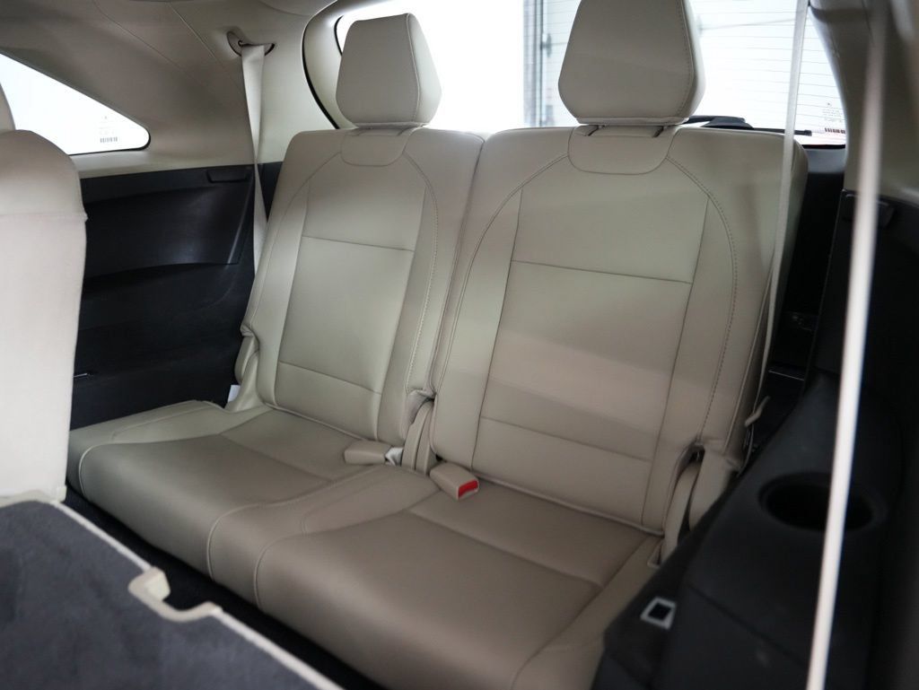 Used 2017 Acura MDX FWD image 36