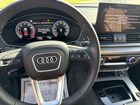 Used 2025 Audi Q5 2.0T Premium AWD/4WD image 26