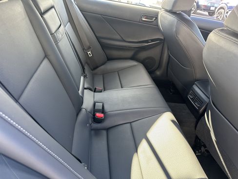 Used 2025 Lexus IS 350 F Sport image 14