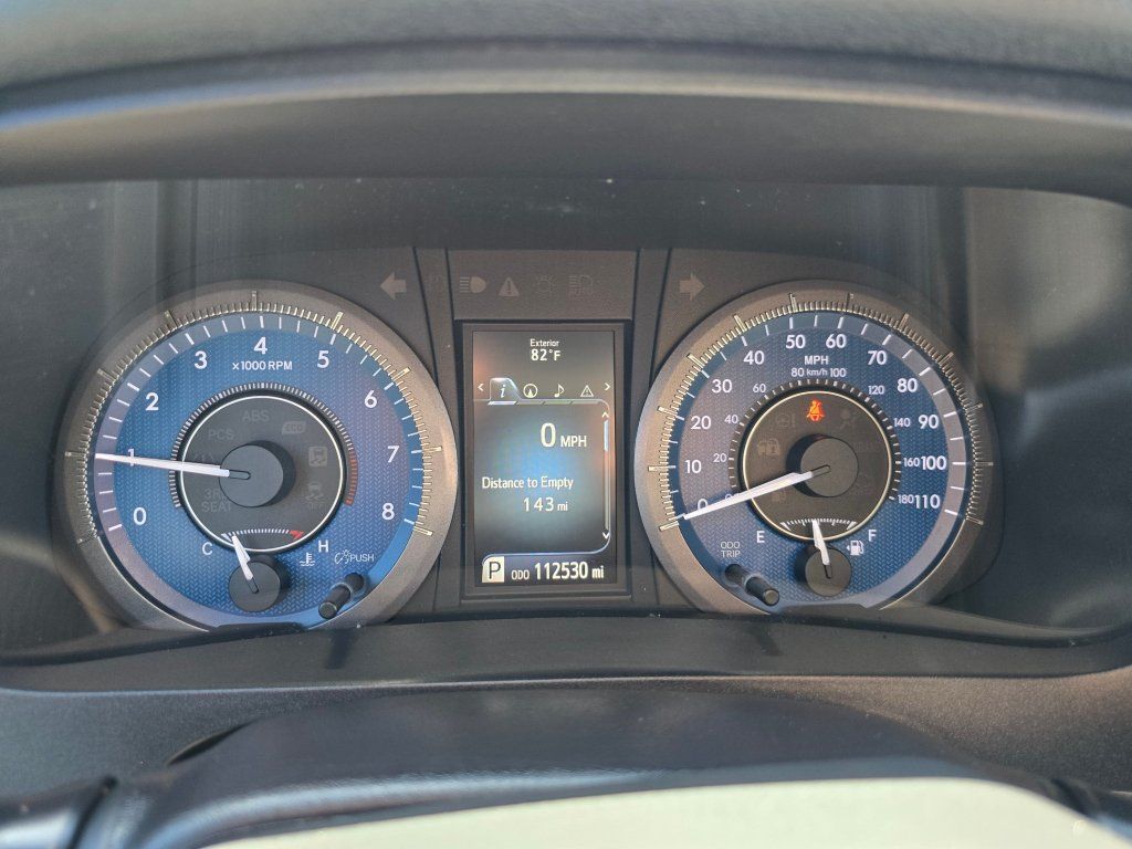 Used 2017 Toyota Sienna XLE Premium FWD image 10