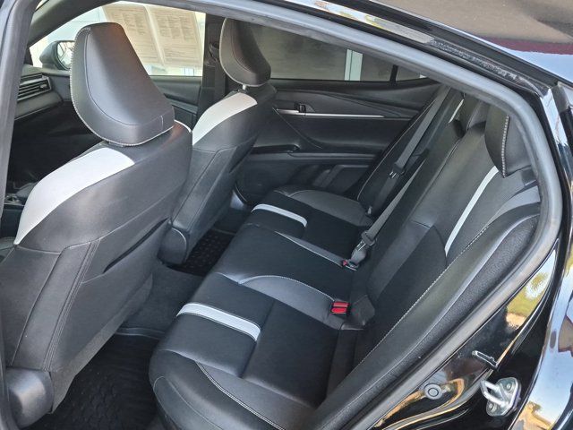 Used 2025 Toyota Camry SE FWD image 14