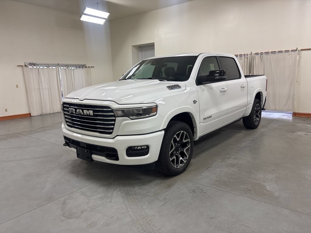 New 2026 RAM 1500 Laramie w/ Laramie Preferred Package AWD/4WD image 4
