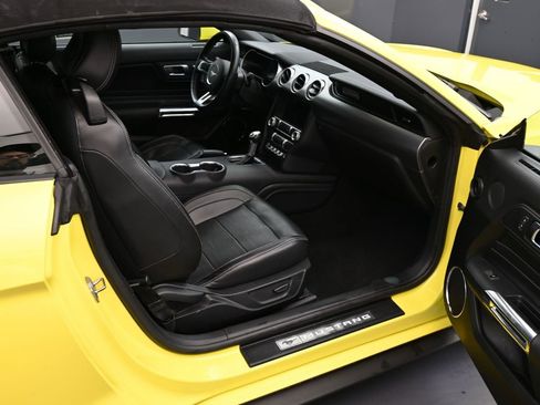 Used 2021 Ford Mustang Premium w/ Equipment Group 201A image 11