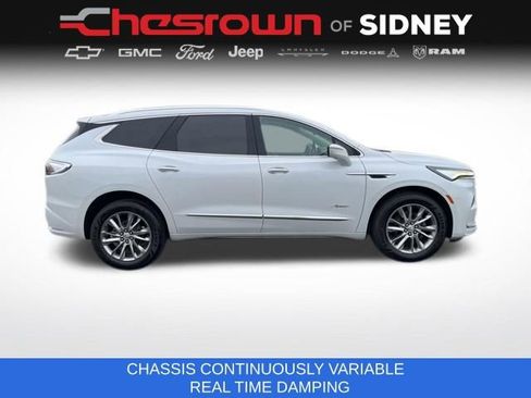 Used 2023 Buick Enclave Avenir w/ Avenir Technology Package AWD/4WD image 4