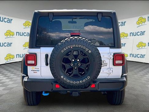 Used 2023 Jeep Wrangler Unlimited AWD/4WD image 5