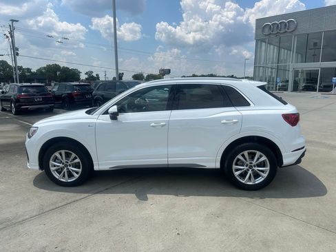 New 2025 Audi Q3 2.0T Premium image 8