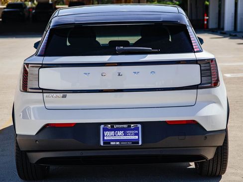 New 2026 Volvo EX30 Plus image 5