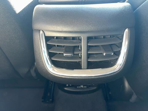 Used 2023 Chevrolet Malibu LT image 11