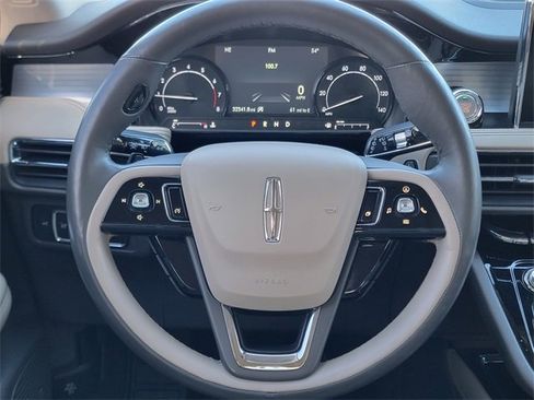 Certified 2022 Lincoln Corsair AWD w/ Premium Package image 32
