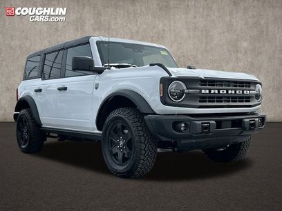 New 2025 Ford Bronco Big Bend w/ Black Diamond Package