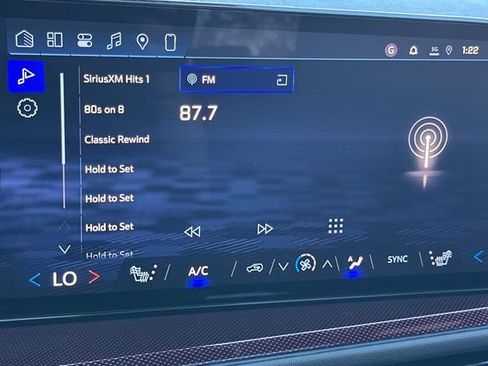 New 2026 Chevrolet Traverse Z71 w/ Enhanced Driving Package image 26