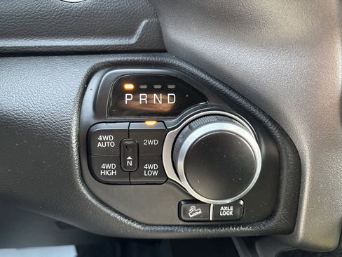 Used 2021 RAM 1500 Big Horn image 23