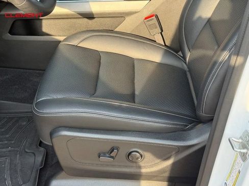 Used 2025 RAM 1500 Big Horn AWD/4WD image 19