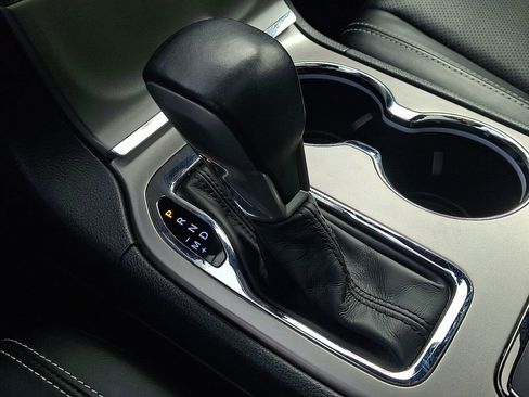 Used 2021 Jeep Grand Cherokee Limited w/ Quick Order Package 28K 80th image 16