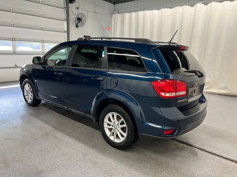 Used 2014 Dodge Journey SXT w/ Flexible Seating Group FWD image 6